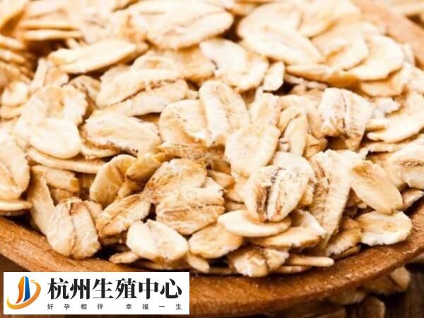 试管移植前吃高蛋白食物好